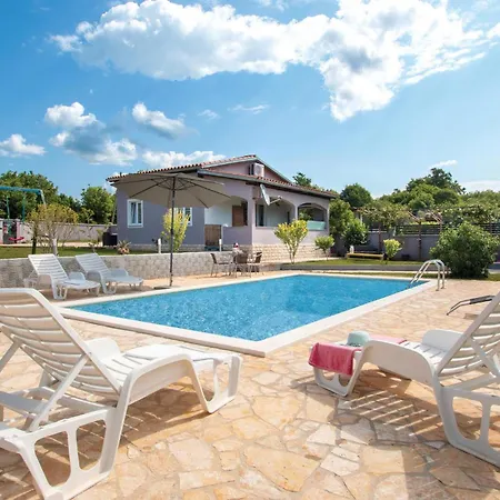 Holiday home 2 Bedroom Gorgeous In Valtura