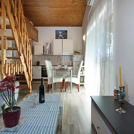 2 Bedroom Gorgeous In