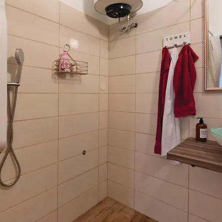 2 Bedroom Gorgeous In * Valtura
